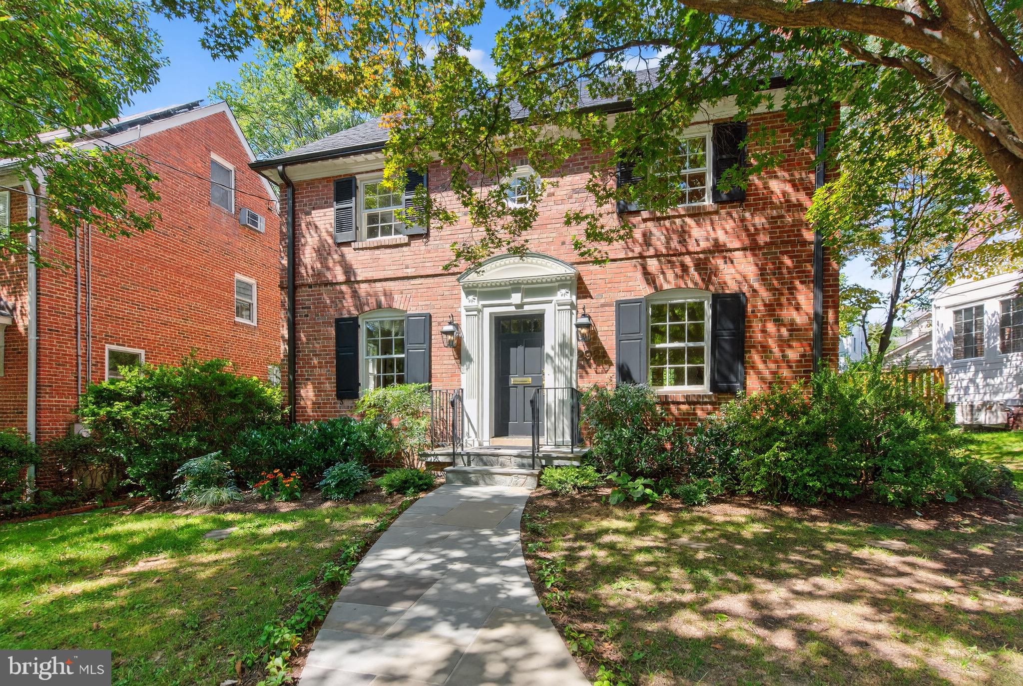 2921 Legation Street Northwest Washington, DC 20015 - Photo 4 of 77