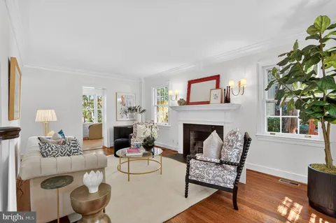 $2,525,000 | 2921 Legation Street Northwest, Washington, DC 20015