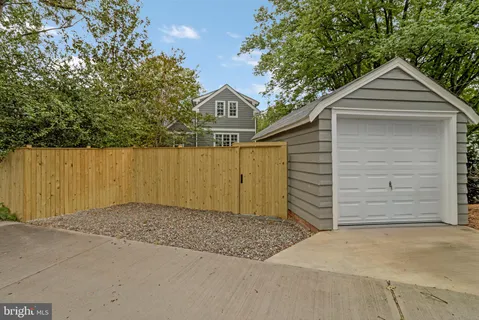 $2,525,000 | 2921 Legation Street Northwest, Washington, DC 20015