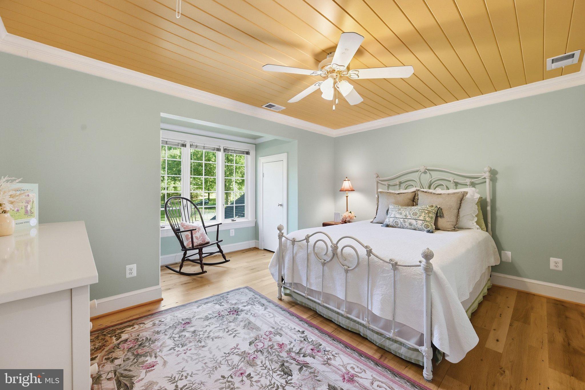 10804 Lockland Road Potomac, MD 20854 - Photo 35 of 47 Bedroom 3