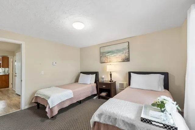 $869,998 | 14 Hancock Street, Worcester, MA 01610