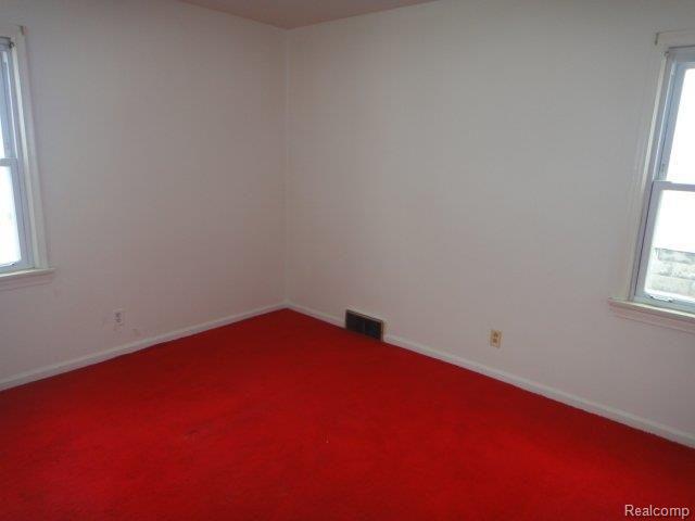 5488 Chase Road Dearborn, MI 48126 - Photo 6 of 8 DSC03483