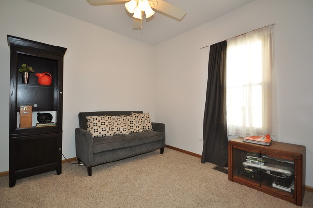 405 Blackhawk Road Riverside, IL 60546 - Photo 12 of 24