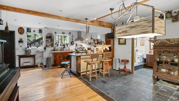 $999,000 | 7456 Sir Francis Drake Boulevard, Lagunitas, CA 94938