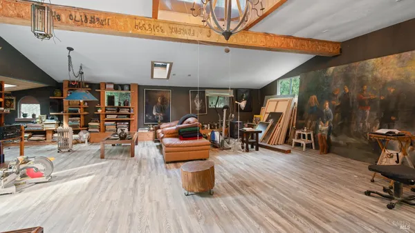 $999,000 | 7456 Sir Francis Drake Boulevard, Lagunitas, CA 94938