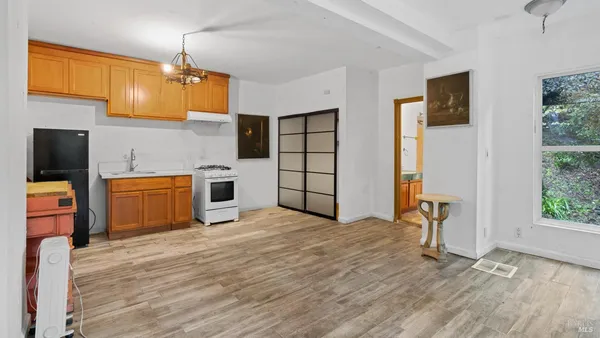 $999,000 | 7456 Sir Francis Drake Boulevard, Lagunitas, CA 94938