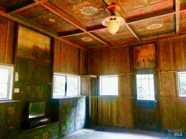 $999,000 | 7456 Sir Francis Drake Boulevard, Lagunitas, CA 94938