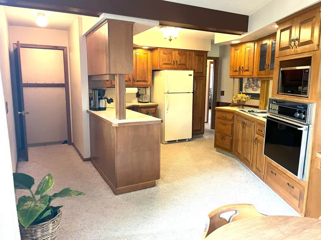 $267,000 | 944 South Hampton Street, Fairmont, MN 56031