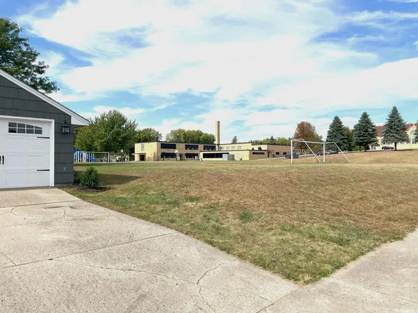 $239,900 | 944 South Hampton Street, Fairmont, MN 56031