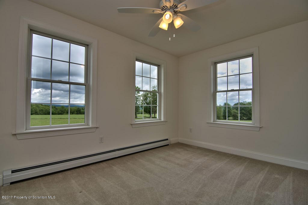 148 Savage Road Nicholson, PA 18446 - Photo 13 of 73 Gallery Image 13