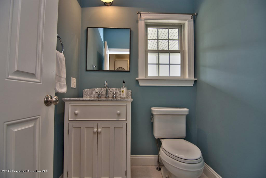 148 Savage Road Nicholson, PA 18446 - Photo 8 of 73 Gallery Image 8