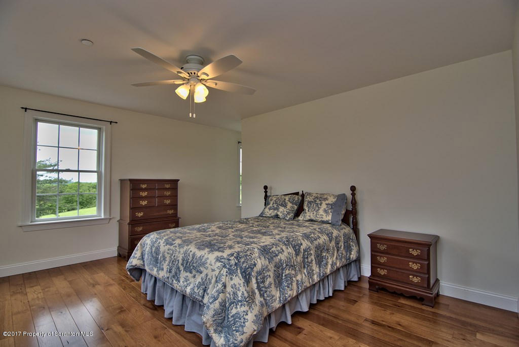 148 Savage Road Nicholson, PA 18446 - Photo 10 of 73 Gallery Image 10