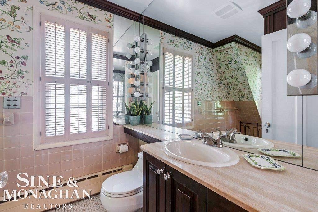 718 Washington Grosse Pointe, MI 48230 - Photo 27 of 36 50078974-26.JPG