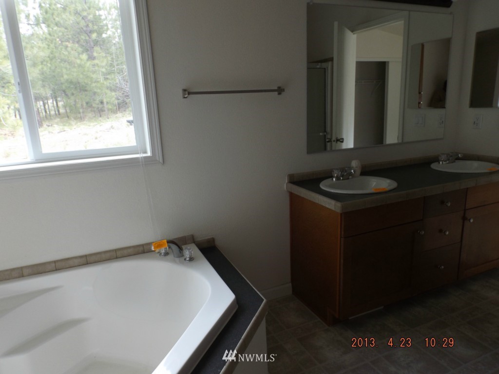 14 Lookout Trail Riverside, WA 98849 - Photo 8 of 15 Gallery Image 8