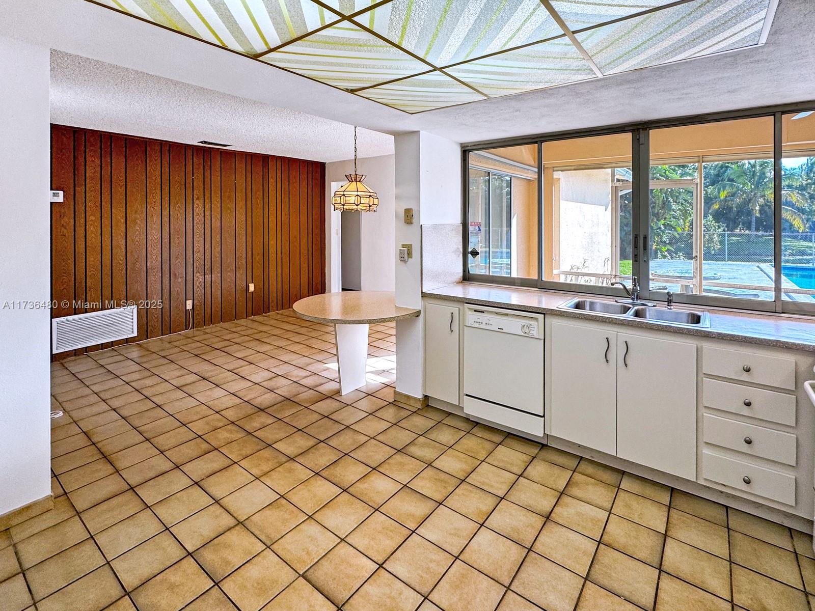 3124 Canal Road Miramar, FL 33025 - Photo 15 of 57 Gallery Image 15