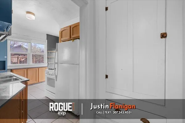 $334,000 | 831 East 3rd Street, Casper, WY 82601