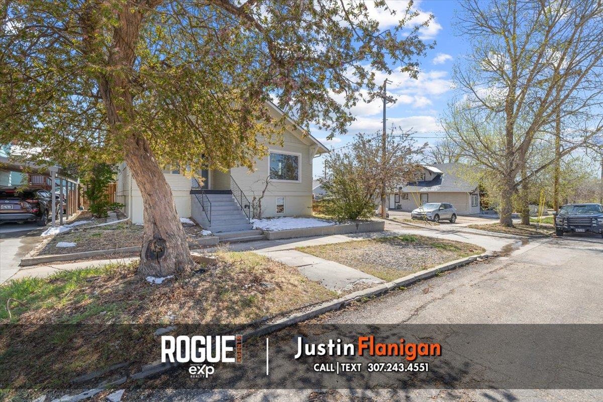 831 East 3rd Street Casper, WY 82601 - Photo 5 of 47
