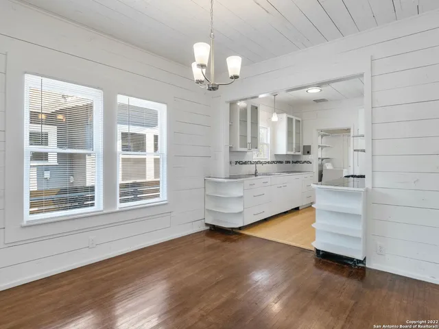 $219,000 | 1807 West Summit, San Antonio, TX 78201