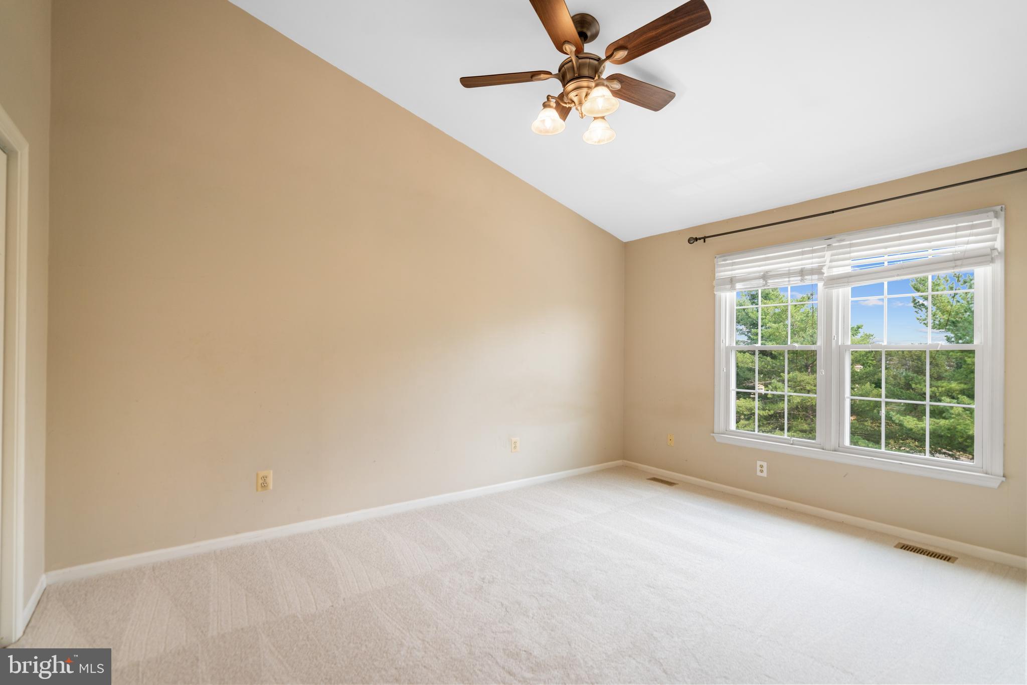 46828 Rabbitrun Terrace Sterling, VA 20164 - Photo 22 of 36 Gallery Image 22