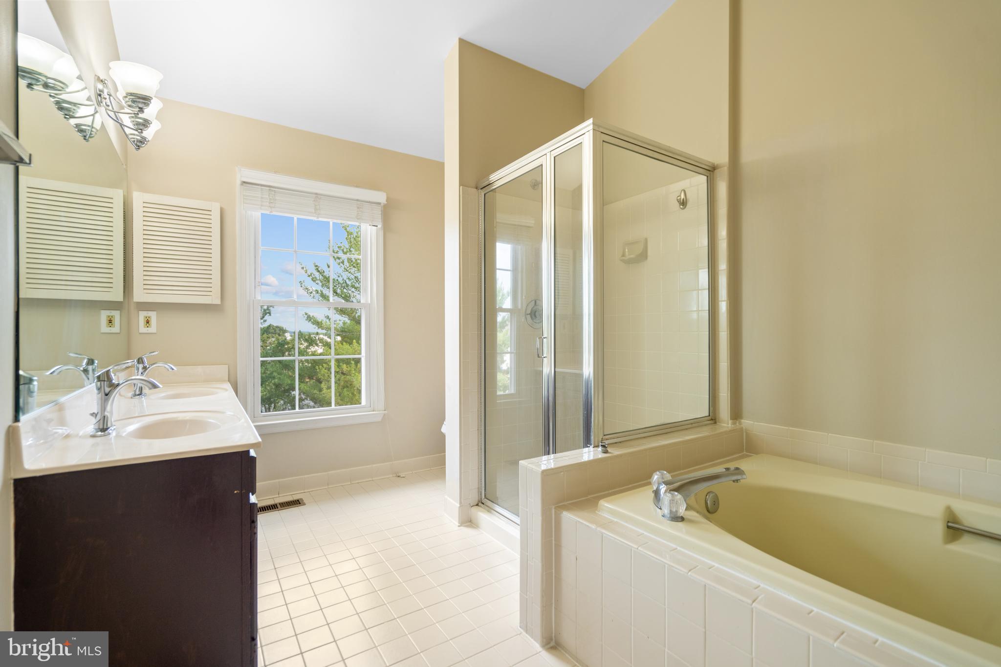 46828 Rabbitrun Terrace Sterling, VA 20164 - Photo 24 of 36 Gallery Image 24