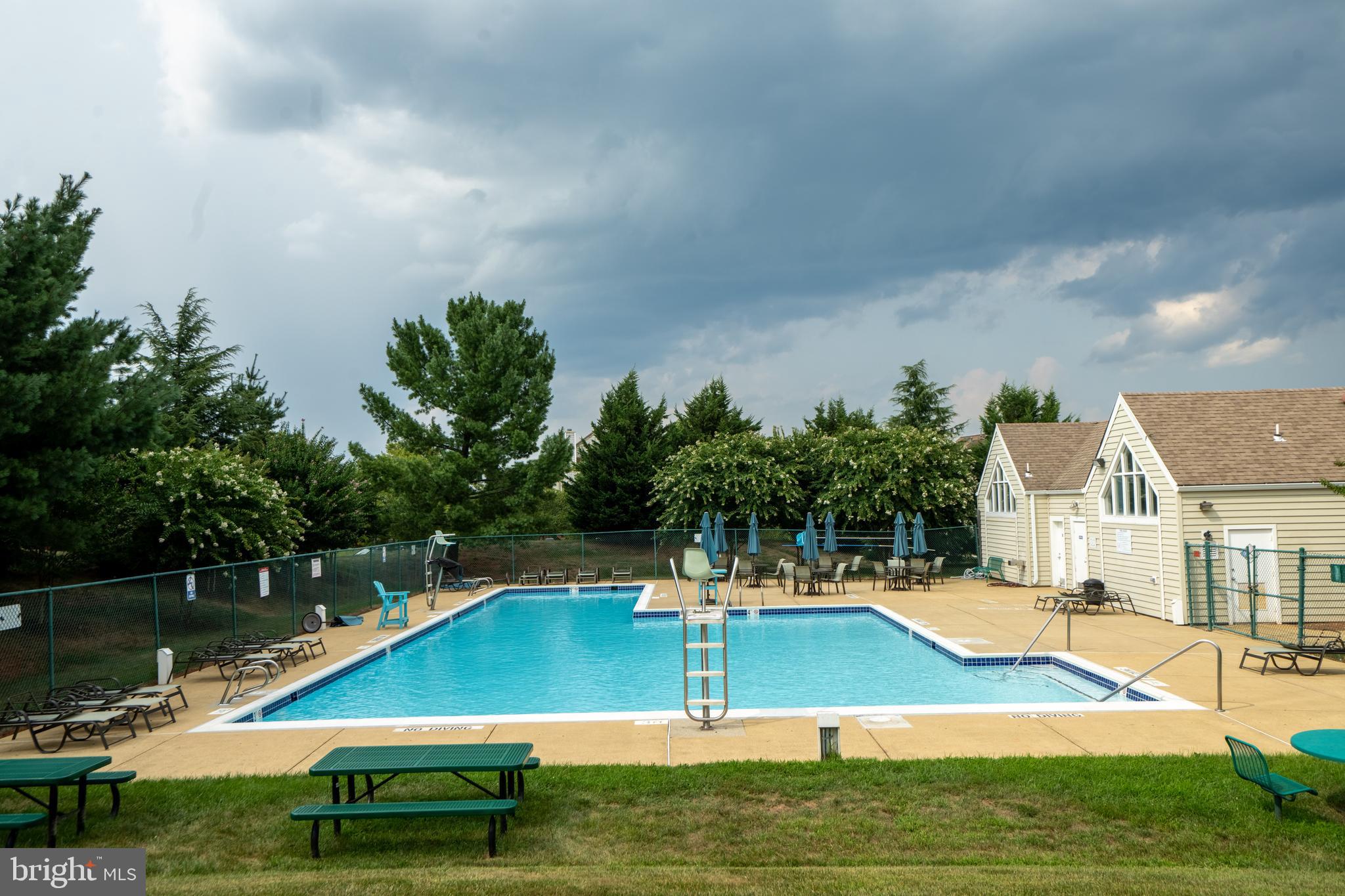 46828 Rabbitrun Terrace Sterling, VA 20164 - Photo 36 of 36 Gallery Image 36