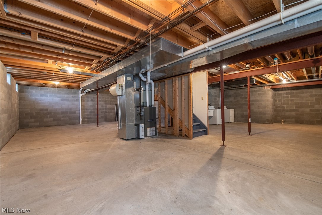4425 Brooks Road Cleveland, OH 44105 - Photo 26 of 35 Plenty space in the basement