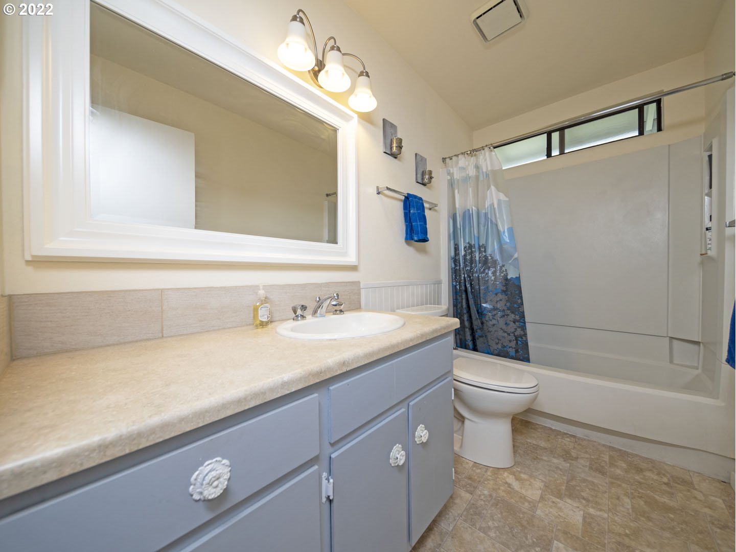 2142 Rhodora Street Forest Grove, OR 97116 - Photo 11 of 17 Gallery Image 11