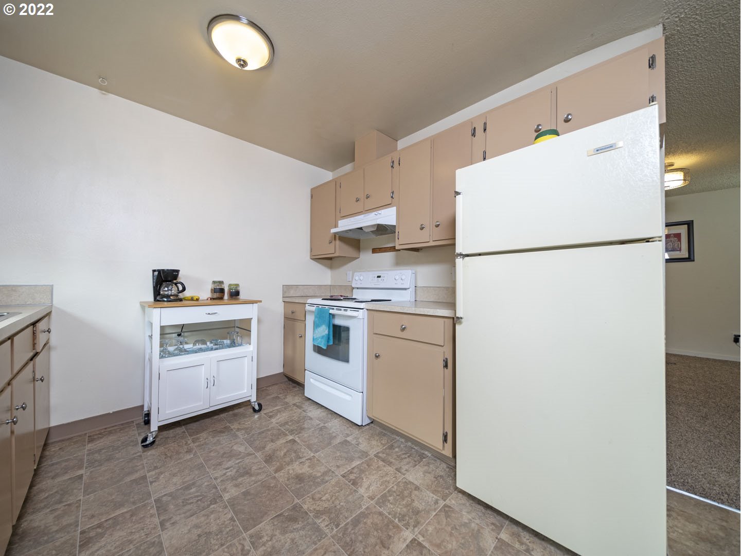 2142 Rhodora Street Forest Grove, OR 97116 - Photo 7 of 17 Gallery Image 7