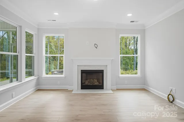 $562,500 | 3319 Whispering Crk Drive, Wesley Chapel, NC 28079