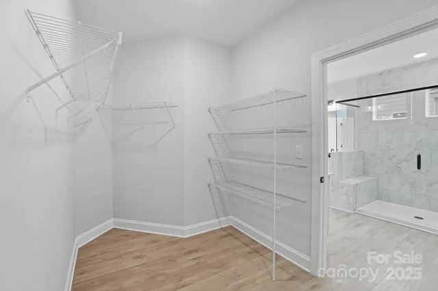 $562,500 | 3319 Whispering Crk Drive, Wesley Chapel, NC 28079