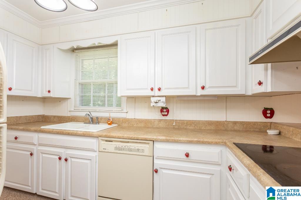 2216 Glen Davis Road Oxford, AL 36203 - Photo 13 of 36
