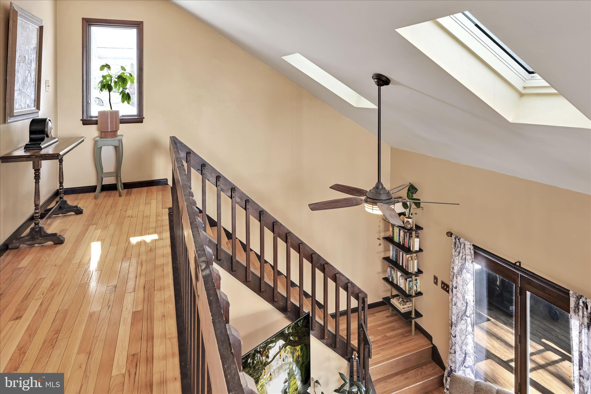 337 Berry Mountain Road Millersburg, PA 17061 - Photo 21 of 40 Hallway