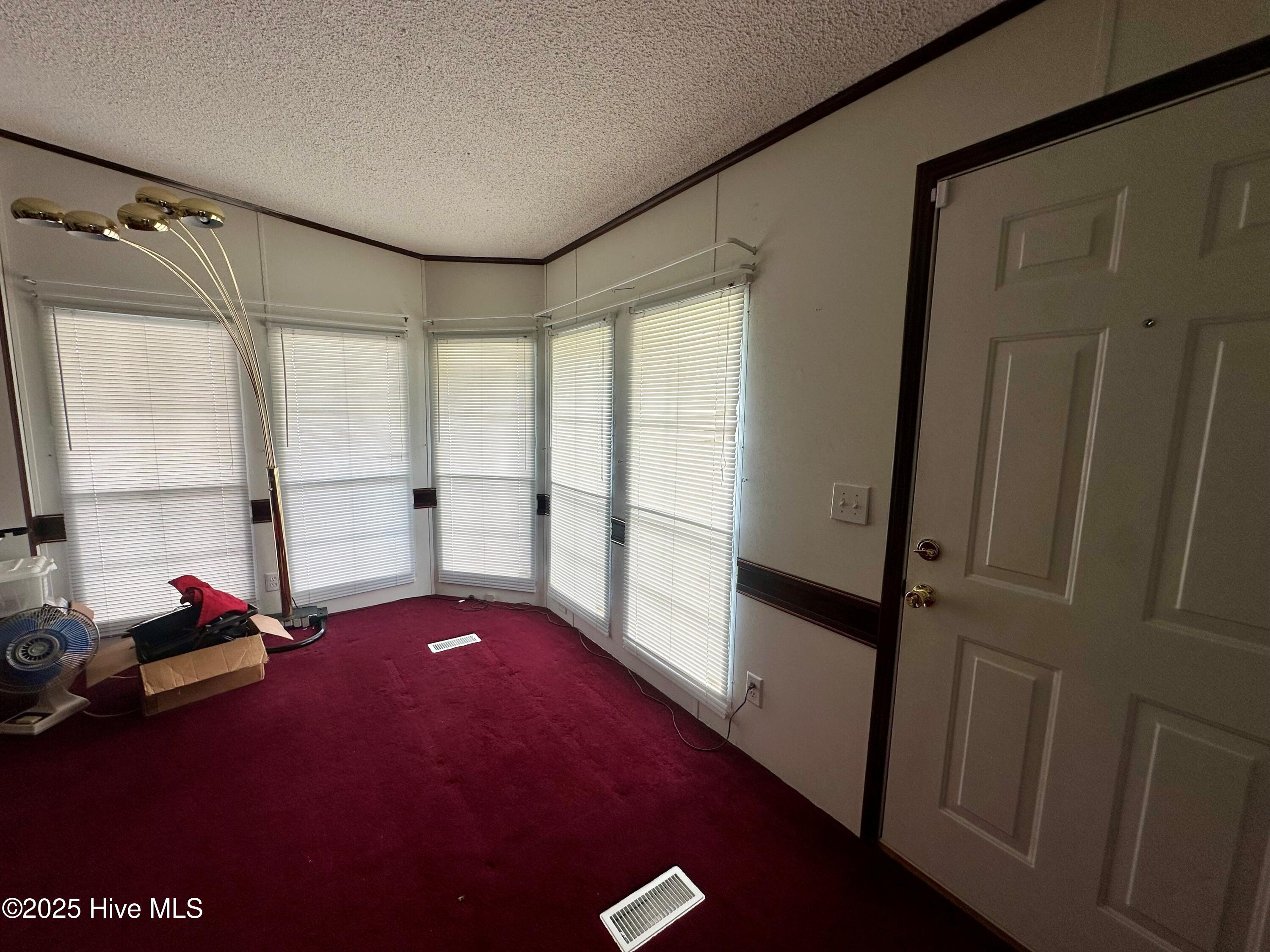 123 Moore Town Road Ahoskie, NC 27910 - Photo 16 of 25 Living room (2)