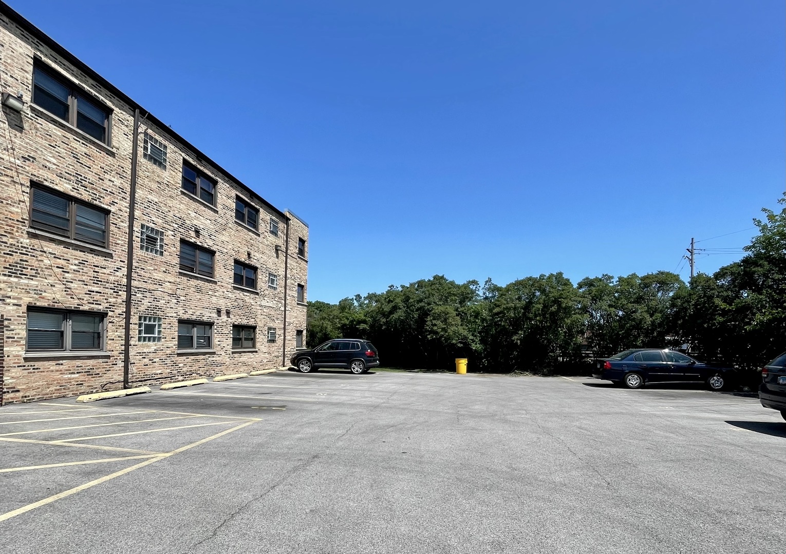 2610 Oakton Street, Unit 9W Park Ridge, IL 60068 - Photo 13 of 14 a view of street with parking