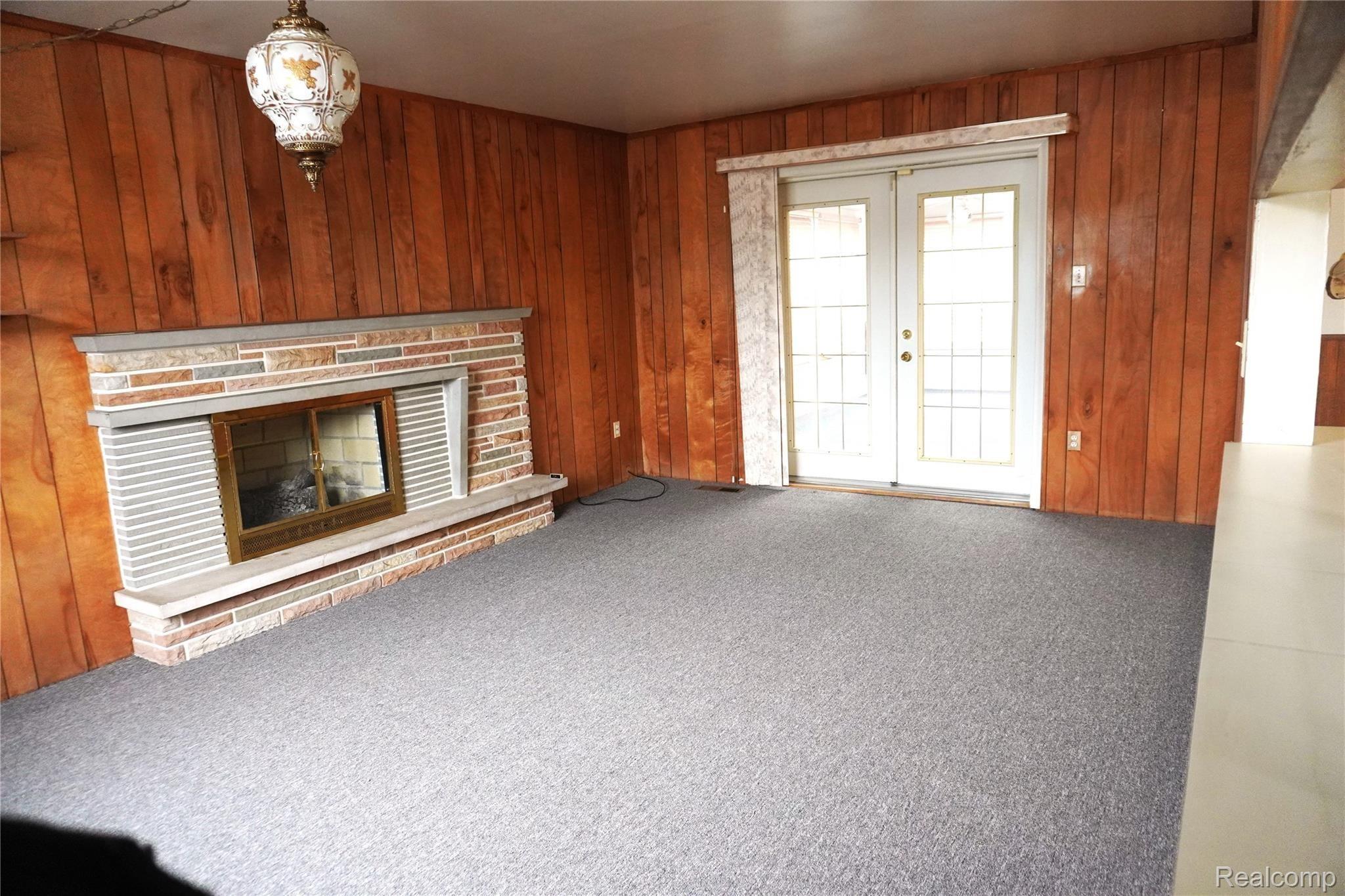 11076 East 10 Mile Road Warren, MI 48089 - Photo 8 of 18 DSC00095.JPG