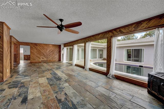 808 Cresta Road Colorado Springs, CO 80906 - Photo 11 of 27 Gallery Image 11