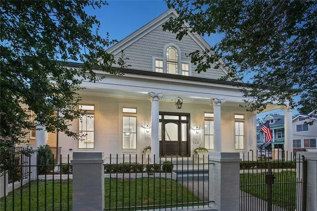 $3,200 | 4133-35 Iberville Street, Unit 4133A, New Orleans, LA 70119