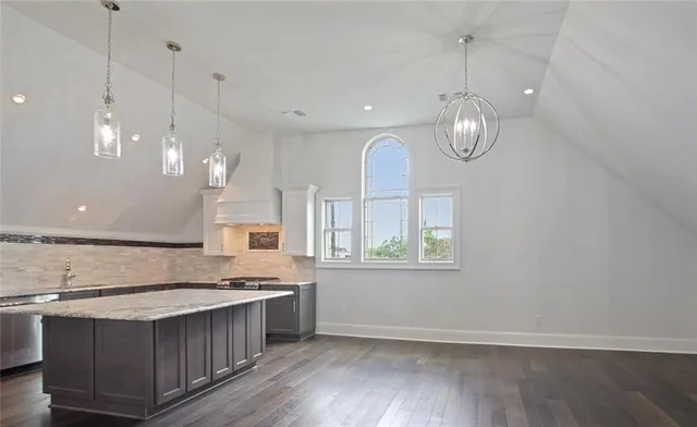 $3,200 | 4133-35 Iberville Street, Unit 4133A, New Orleans, LA 70119