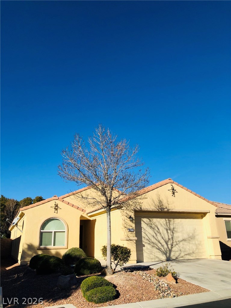 8913 Royal County Down Court Las Vegas, NV 89131 - Photo 2 of 19