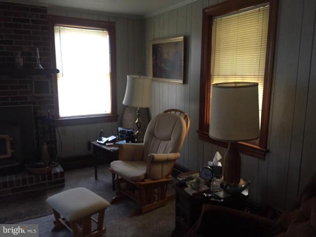913 Hudson Road Cambridge, MD 21613 - Photo 11 of 13 Living Room