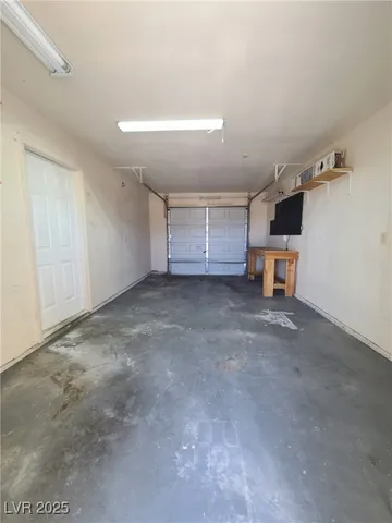 $1,200 | 1960 Haiwee Street, Unit B, Pahrump, NV 89048