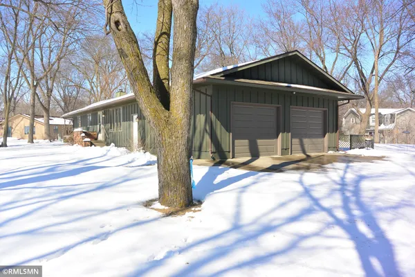 $339,000 | 1235 1st Street East, Glencoe, MN 55336