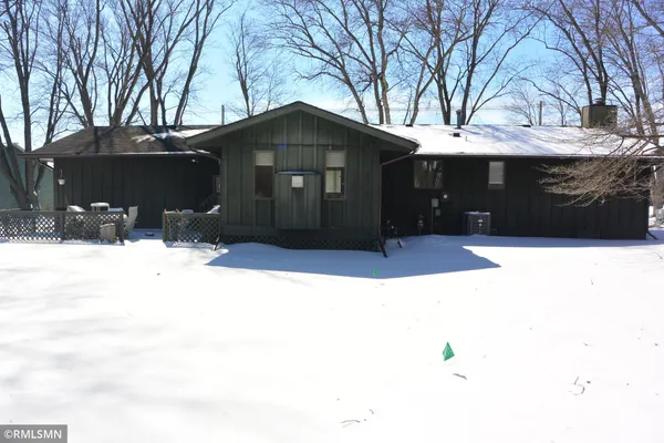 $339,000 | 1235 1st Street East, Glencoe, MN 55336