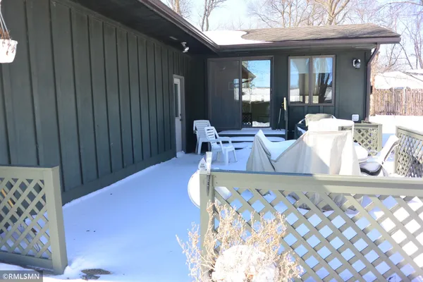 $339,000 | 1235 1st Street East, Glencoe, MN 55336