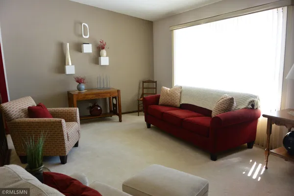 $339,000 | 1235 1st Street East, Glencoe, MN 55336