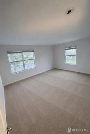 $345,000 | 89 Albury Way, North Brunswick, NJ 08902