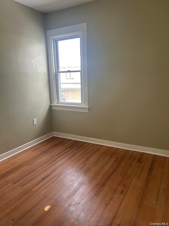 5 Poplar Street Newburgh, NY 12550 - Photo 12 of 16