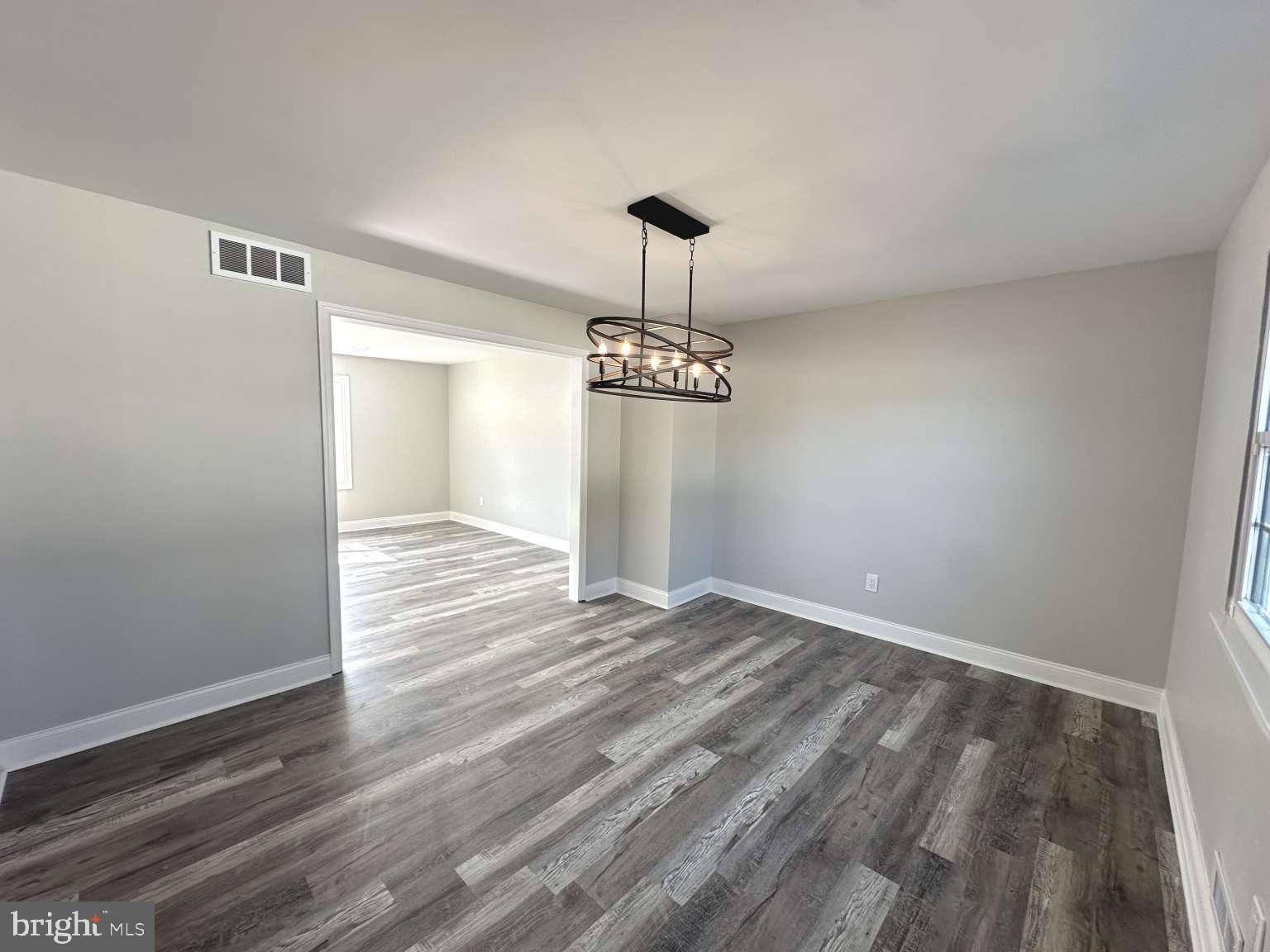 28 Millbridge Road Clementon, NJ 08021 - Photo 7 of 25