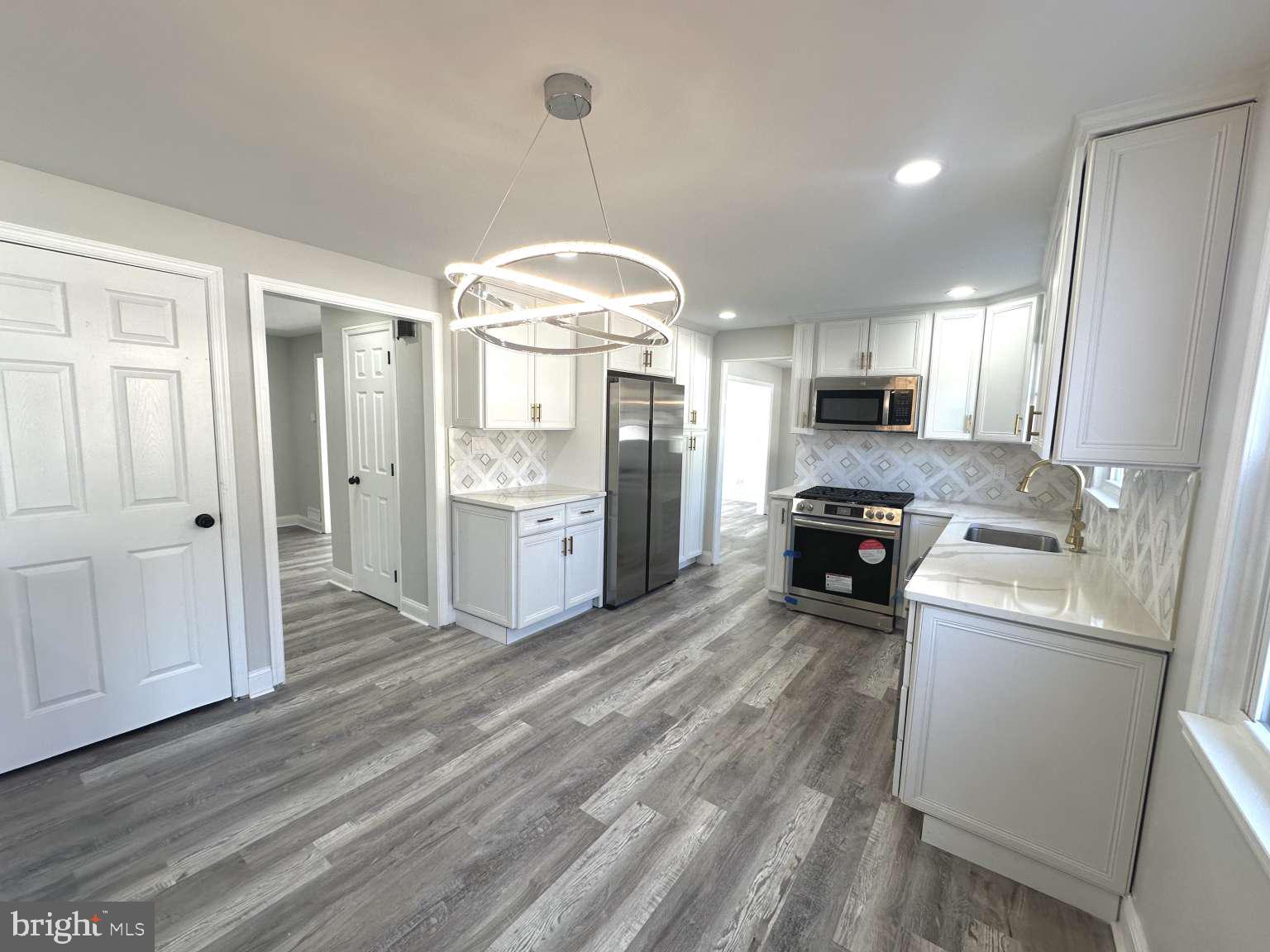 28 Millbridge Road Clementon, NJ 08021 - Photo 10 of 25