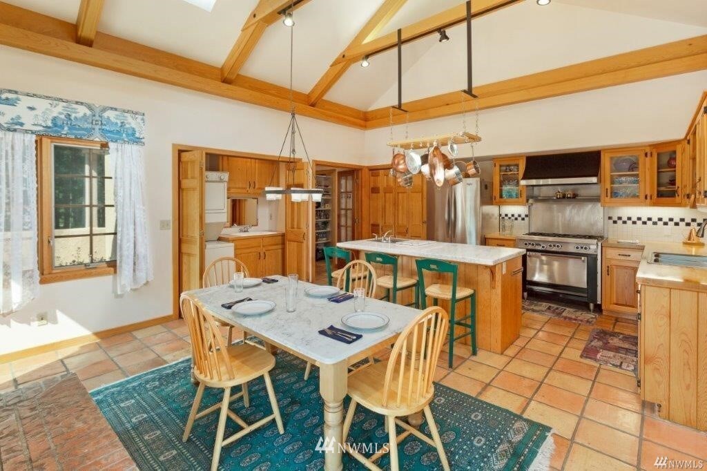 63 Dream Lake Road Friday Harbor, WA 98250 - Photo 15 of 35 Gallery Image 15
